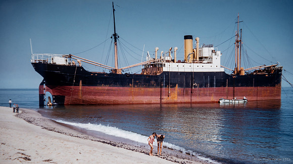 Allen Hyde Center's Provincetown photos. September 1953.